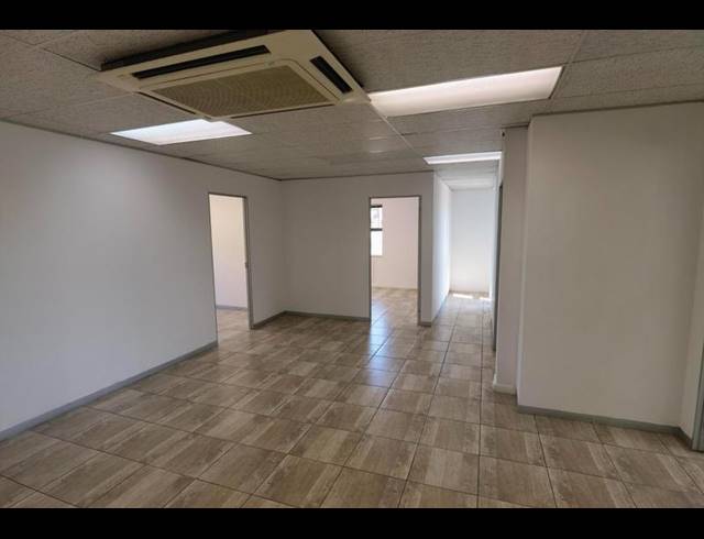 BUSINESS PROPERTY TO RENT IN MENLYN